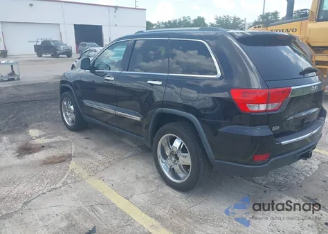 2013 Jeep Grand Cherokee Overland z USA, uszkodzony, nr VIN 1C4RJECG5DC534481